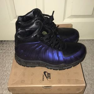 Nike Foamposite Boot